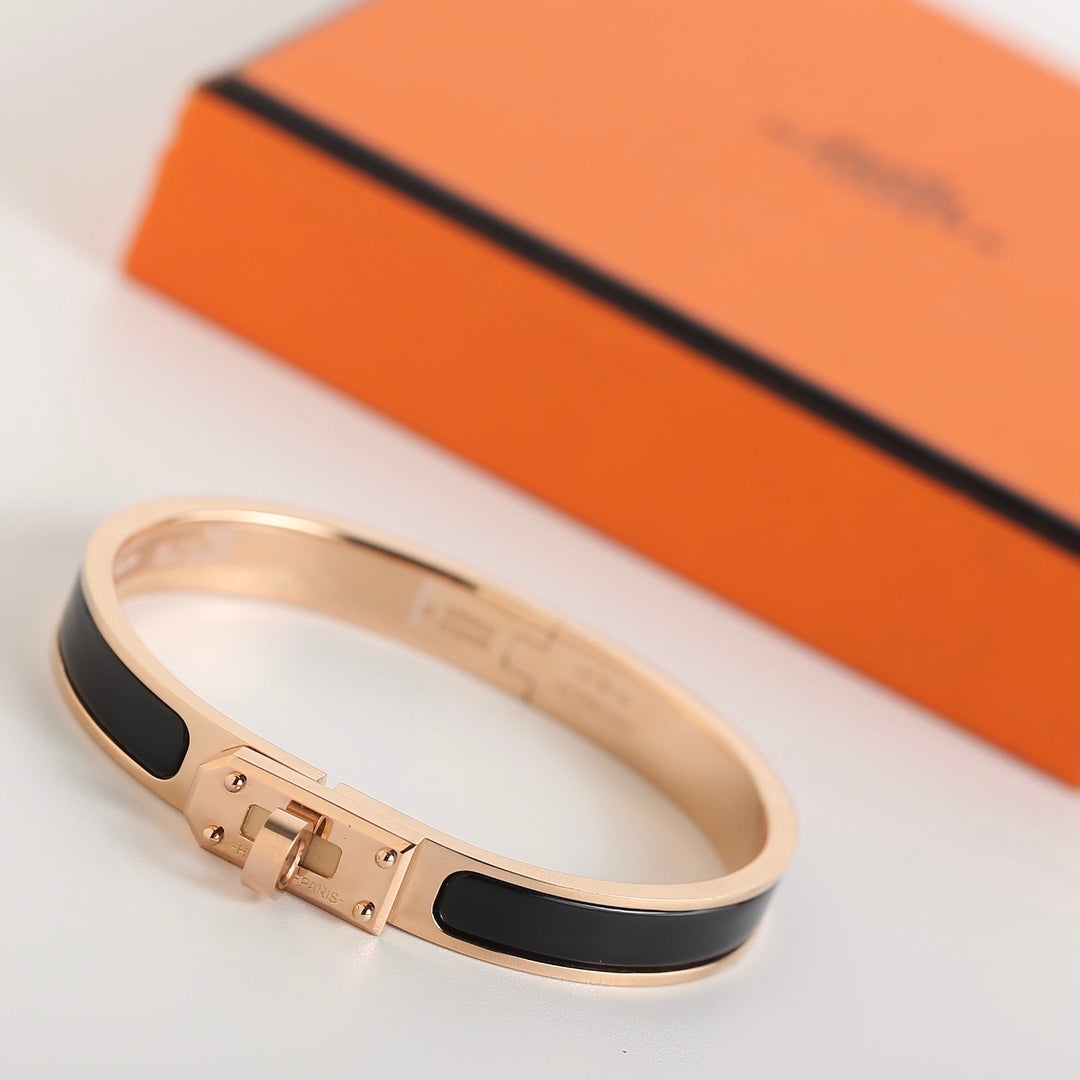 Loco HM KELLY BLACK BRACELET