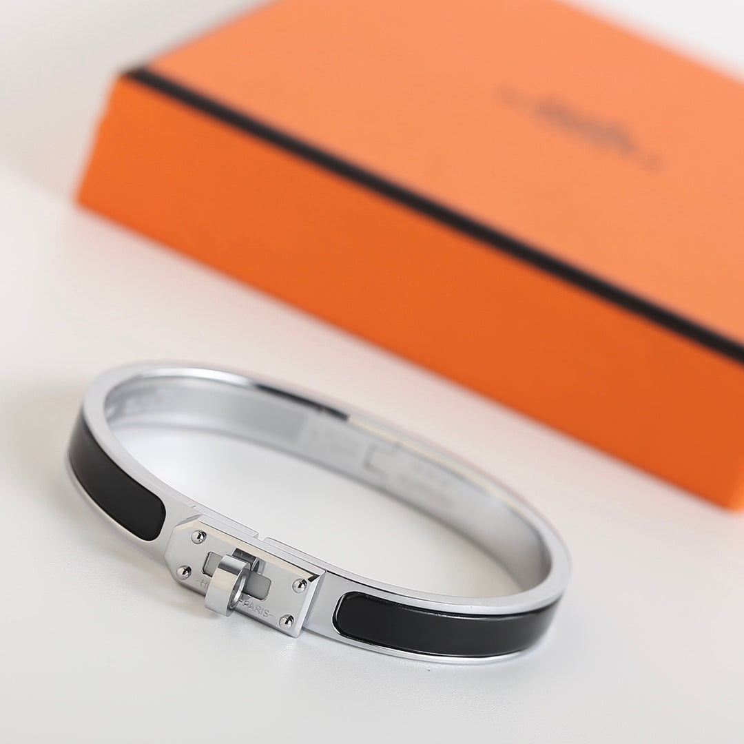 Loco HM KELLY BLACK BRACELET