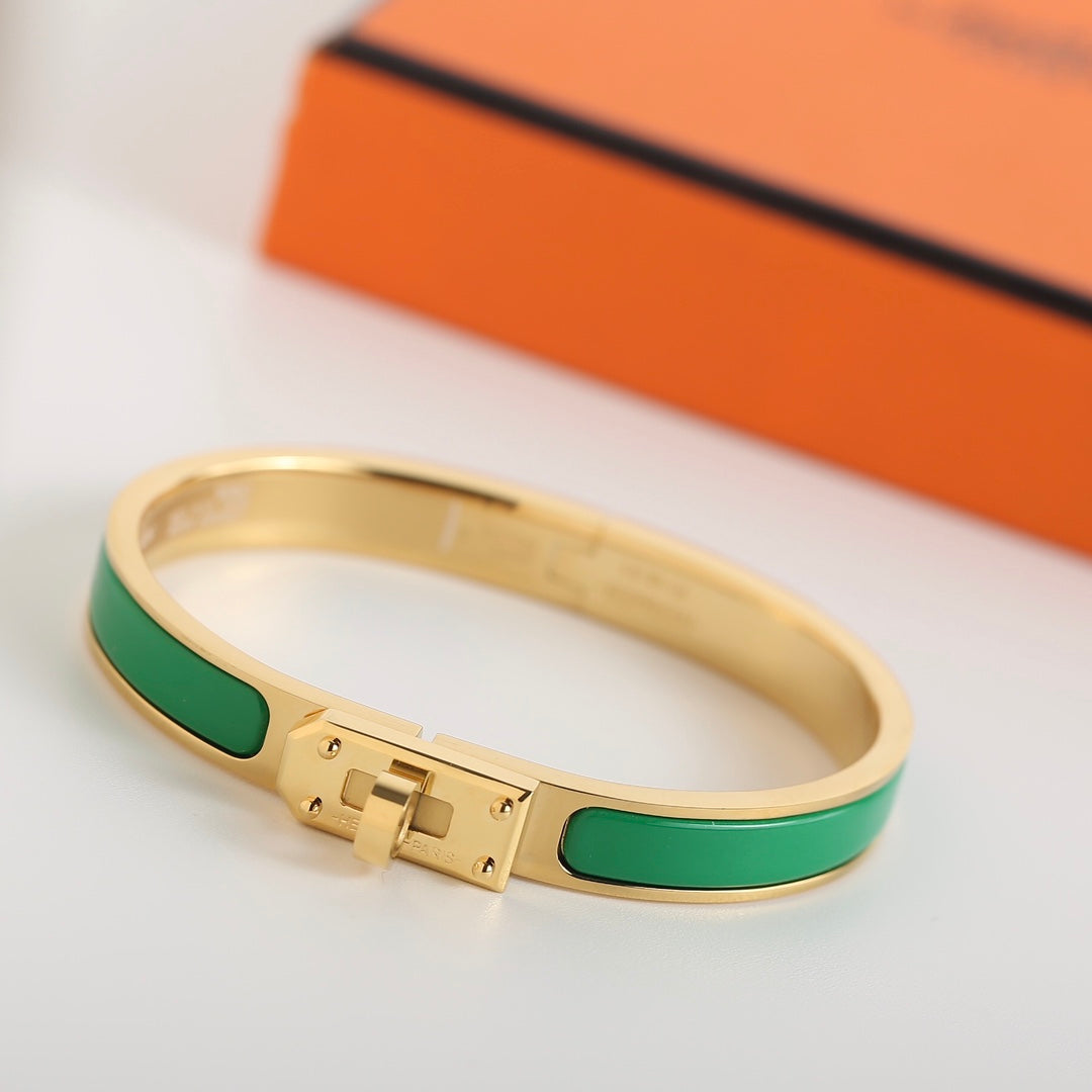 Loco HM KELLY GREEN BRACELET