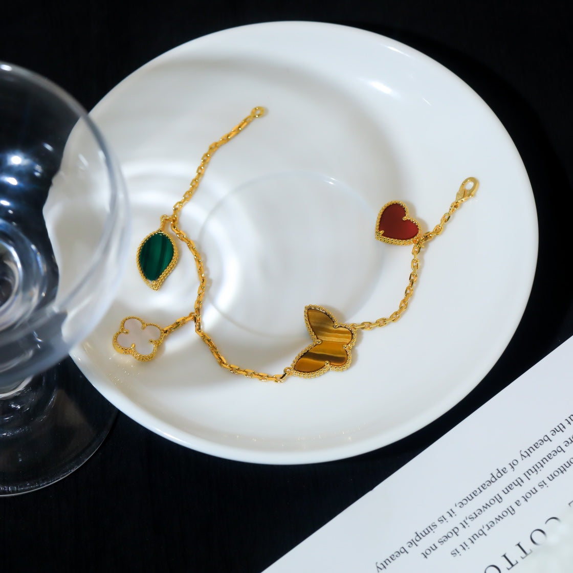Loco LUCKY SPRING 5 MOTIF GOLD BRACELET