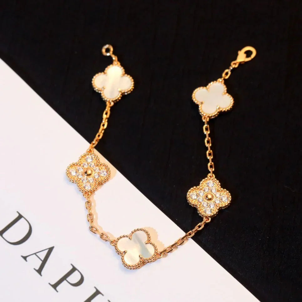 [Loco ]New CLOVER WHITE PEARL MOP 5 MOTIF BRACELET COLLECTION