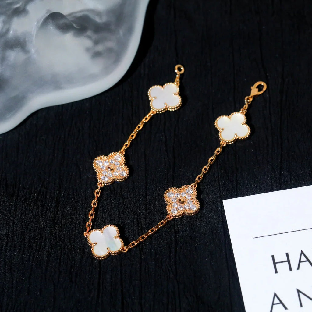 [Loco ]New CLOVER WHITE PEARL MOP 5 MOTIF BRACELET COLLECTION