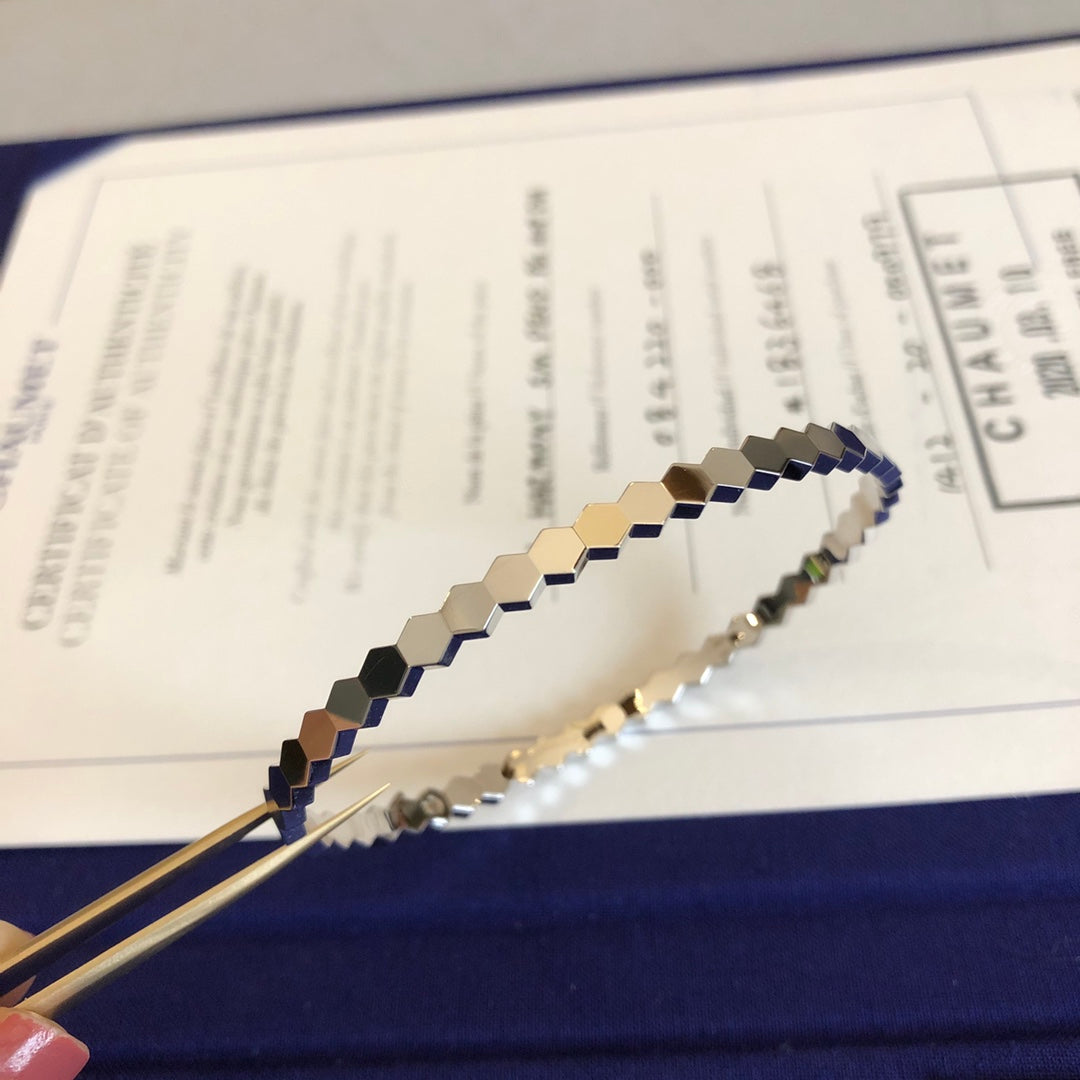 Loco BEE LOVE BRACELET