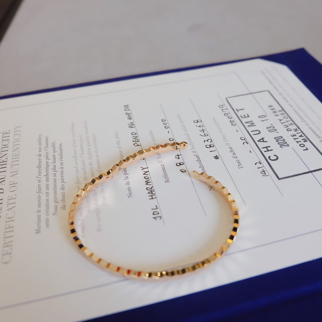 Loco BEE LOVE BRACELET