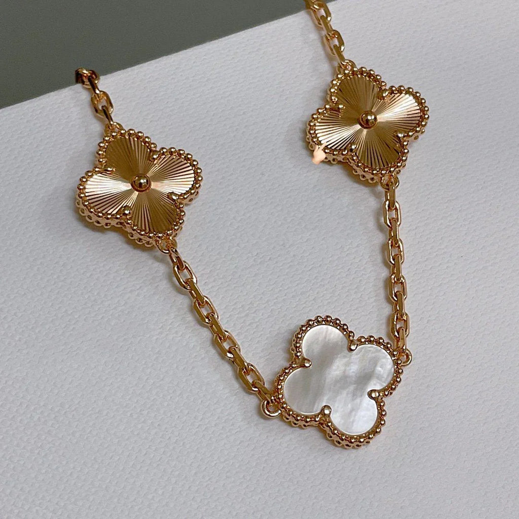 [Loco ]New CLOVER WHITE PEARL MOP 5 MOTIF BRACELET COLLECTION