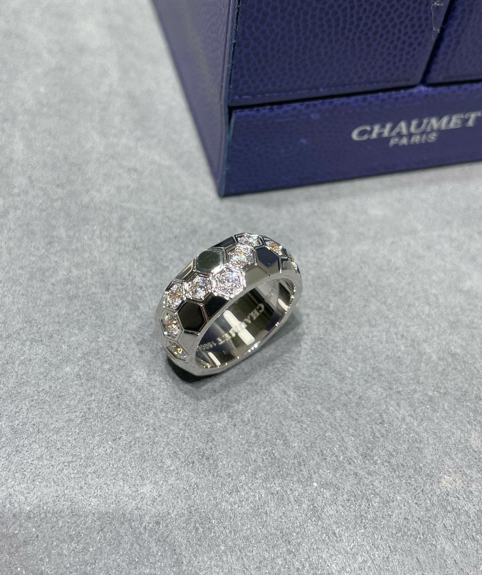 Loco BEE LOVE DIAMOND LARGE RING