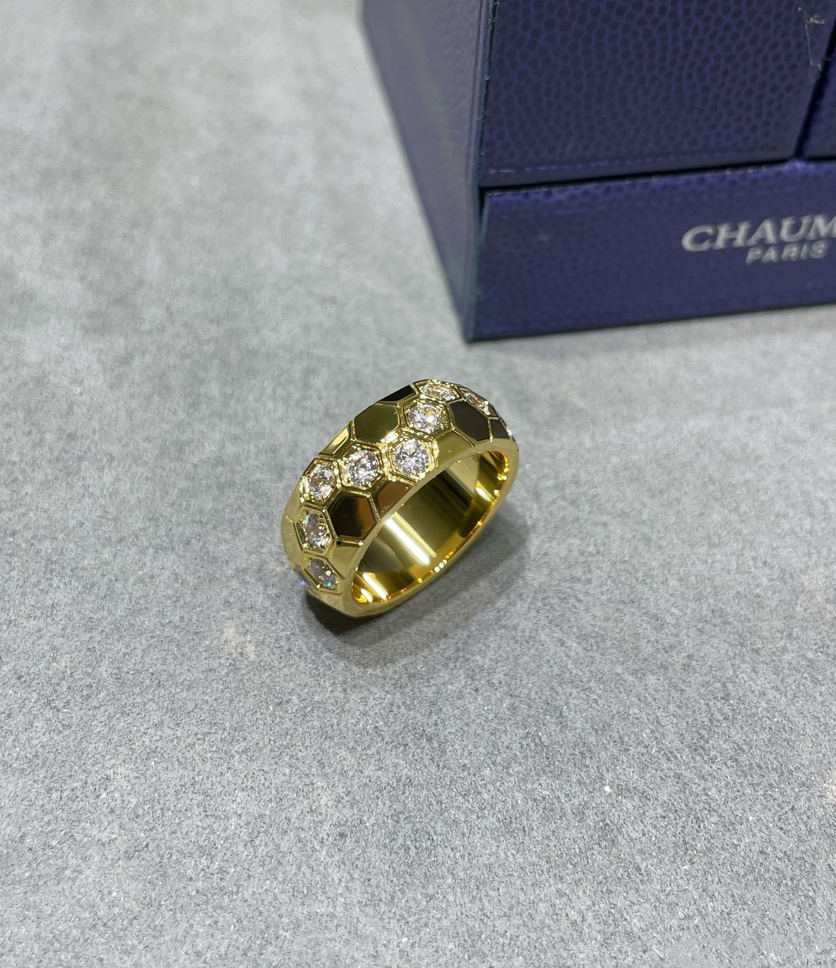 Loco BEE LOVE DIAMOND LARGE RING