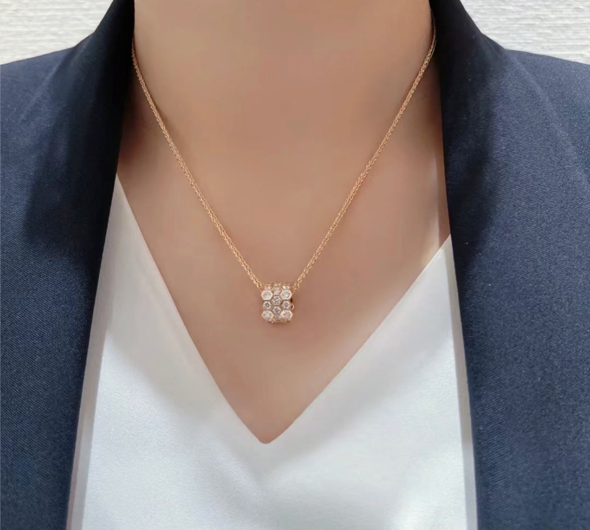 Loco BEE LOVE DIAMOND PAVED 3 ROW NECKLACE