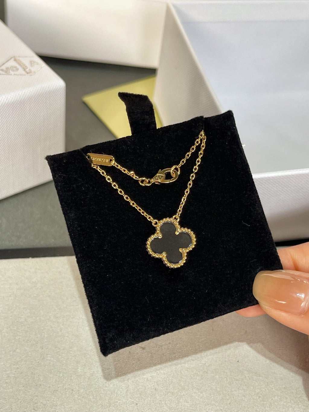 Loco CLOVER ROCK CRYSTAL ROSE GOLD NECKLACE