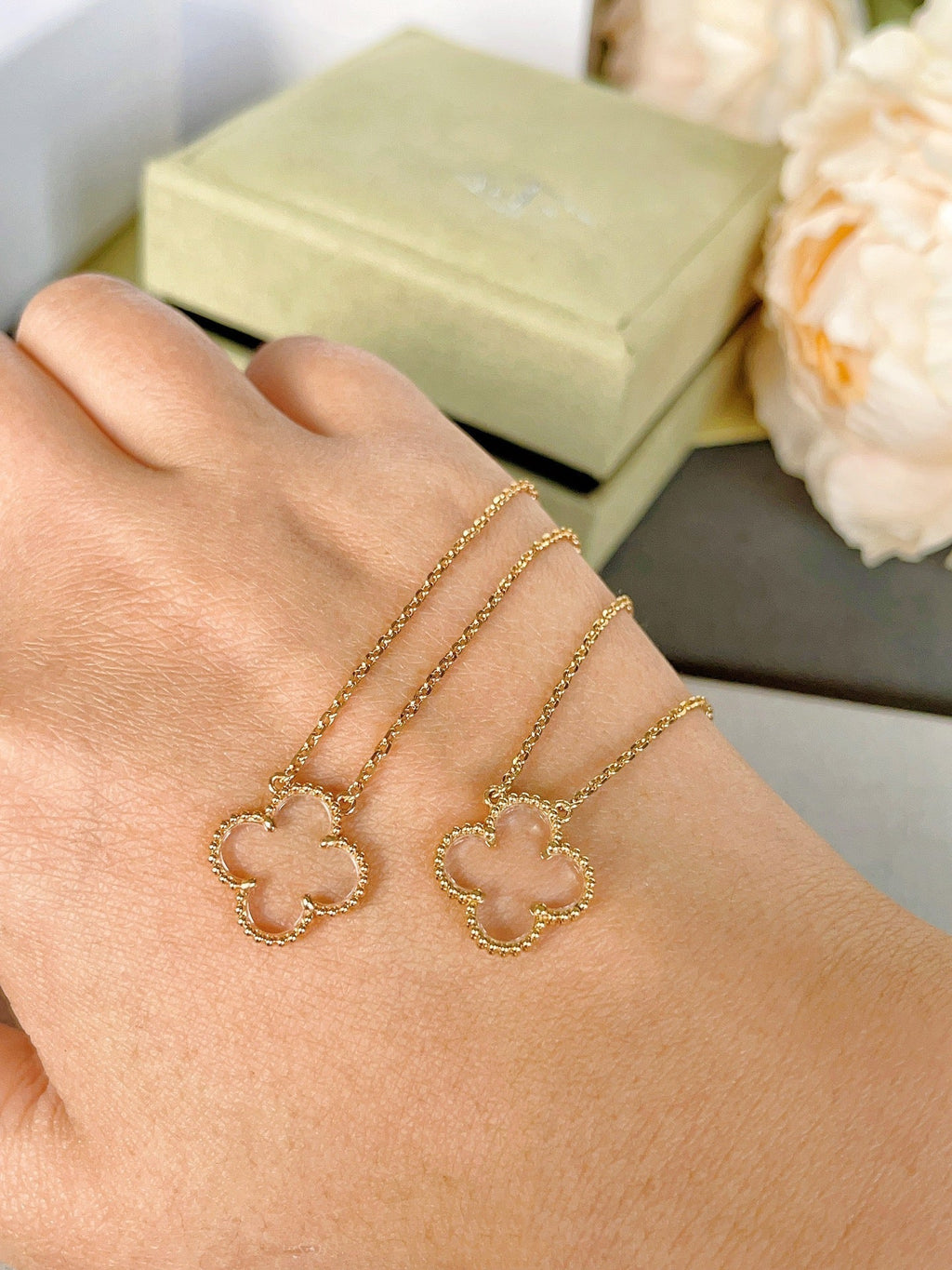 Loco CLOVER ROCK CRYSTAL ROSE GOLD NECKLACE