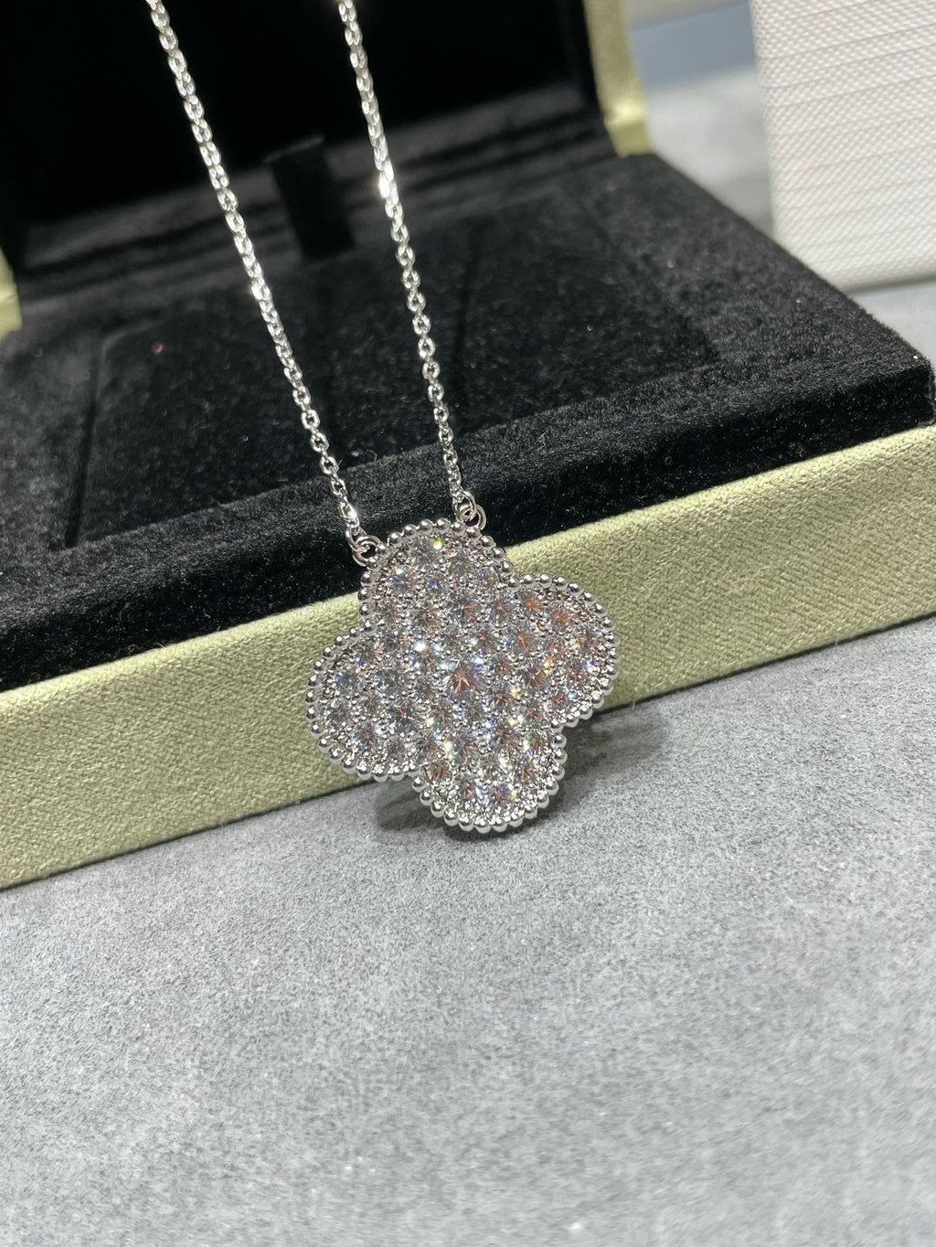 Loco CLOVER 25MM LARGE PENDANT DIAMOND PAVED SILVER NECKLACE