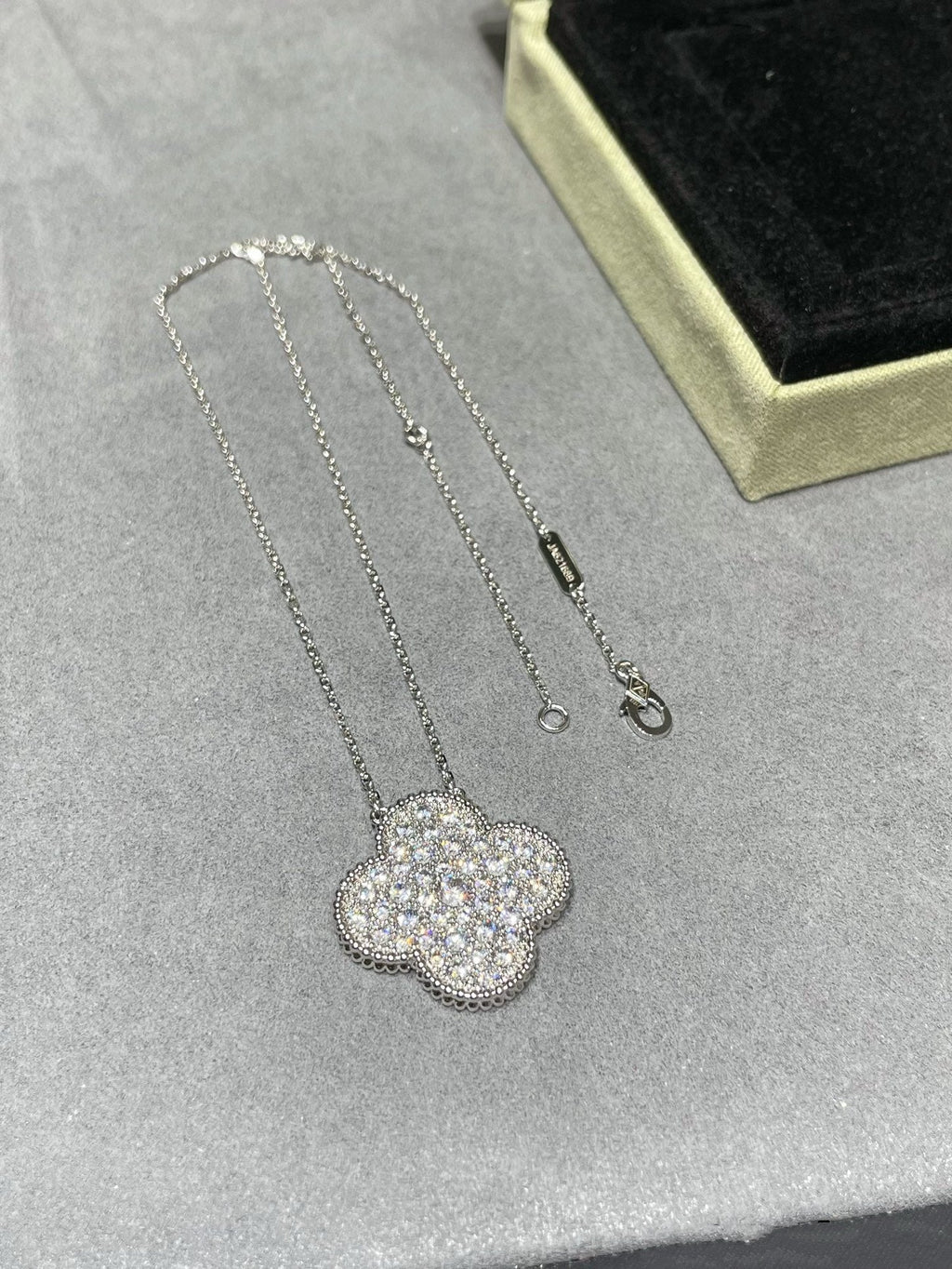 Loco CLOVER 25MM LARGE PENDANT DIAMOND PAVED SILVER NECKLACE