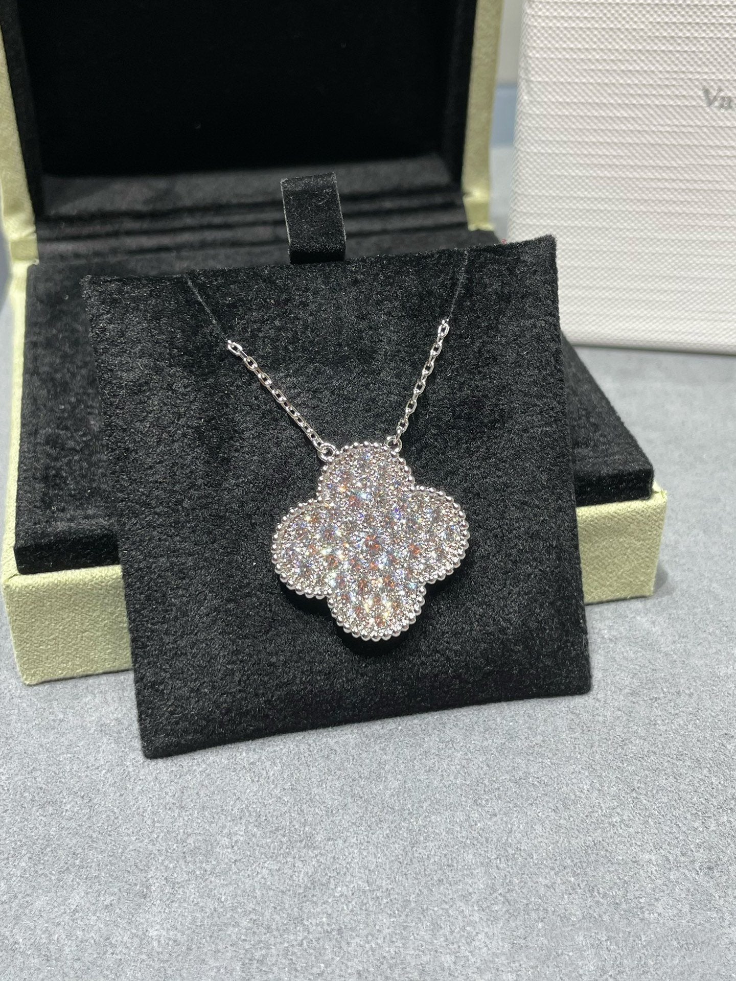 Loco CLOVER 25MM LARGE PENDANT DIAMOND PAVED SILVER NECKLACE