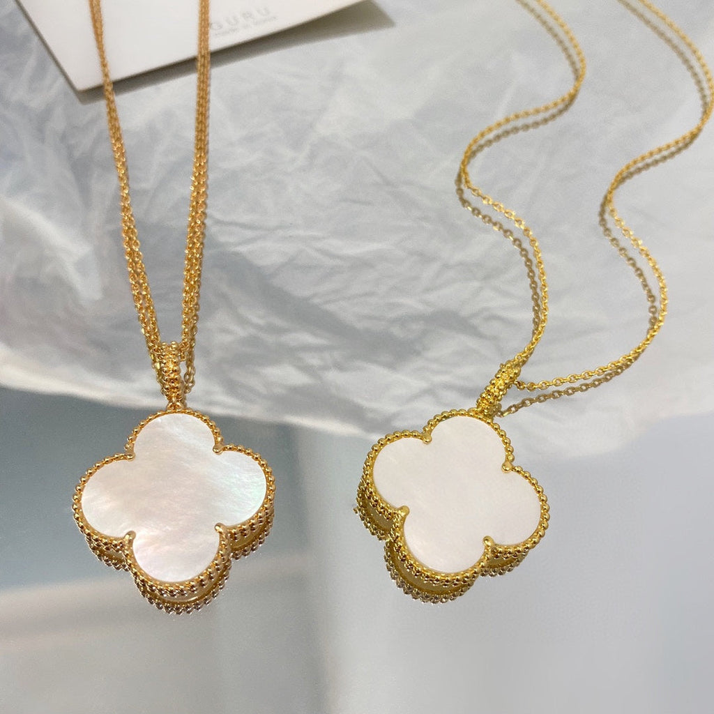 Loco CLOVER 25MM MOP LARGE PENDANT NECKLACE