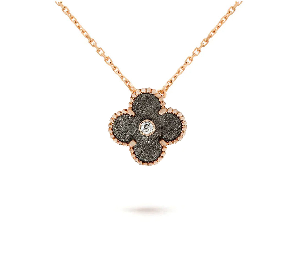 Loco CHRISTMAS LIMITED EDITION NECKLACE COLLECTION