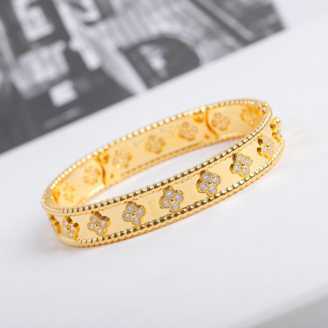 Loco CLOVER BRACELET 8MM DIAMONDS