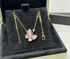 [Loco ] BUTTERFLY PINK MOTHER-OF-PEARL DIAMOND NECKLACE