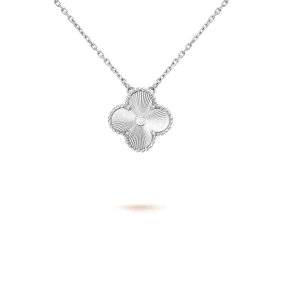 Loco CLOVER  15MM DIAMOND LASER NECKLACE SILVER