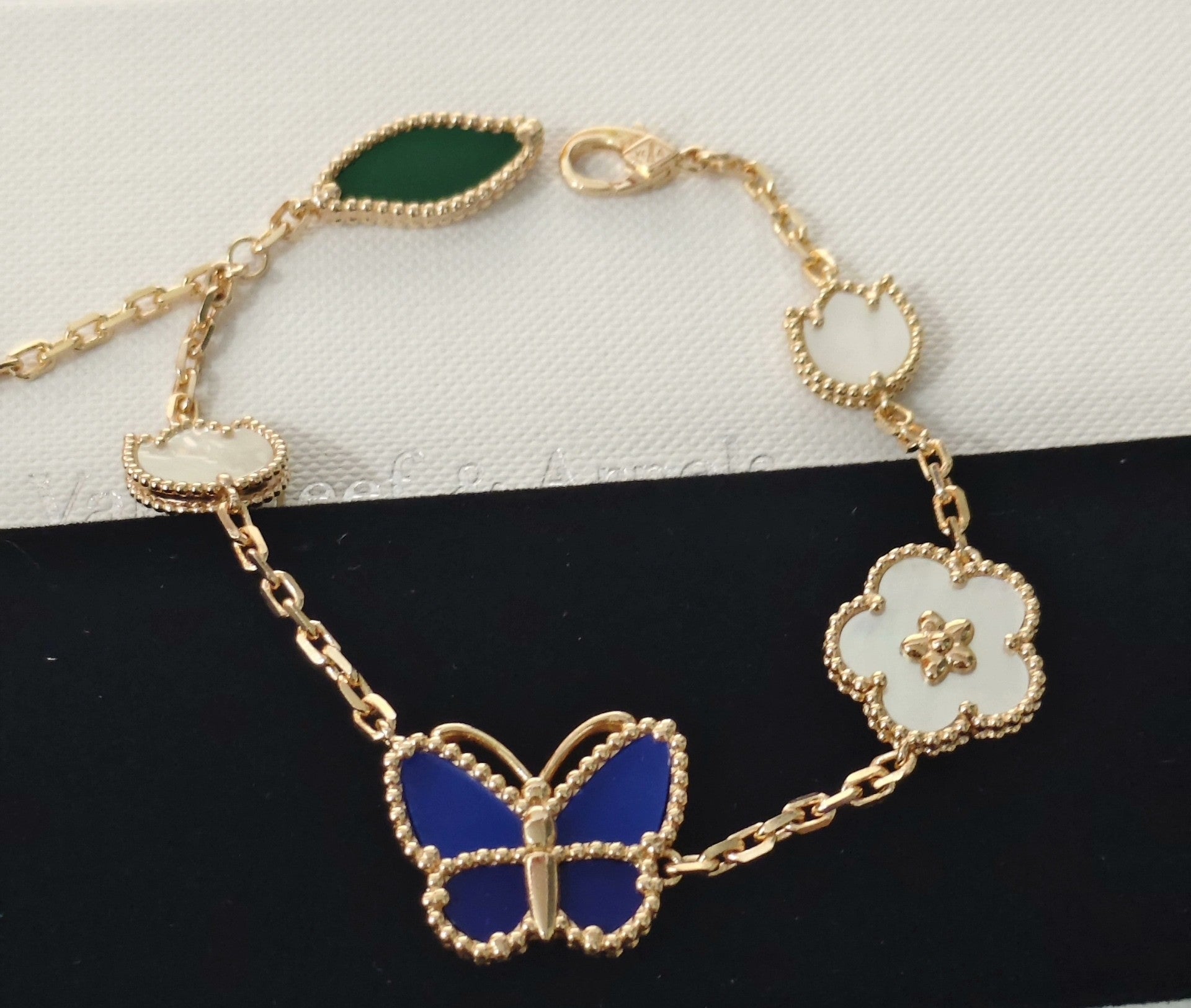 [Loco ] 2026 NEW SPRING LUCKY 5 MOTIF BRACELET