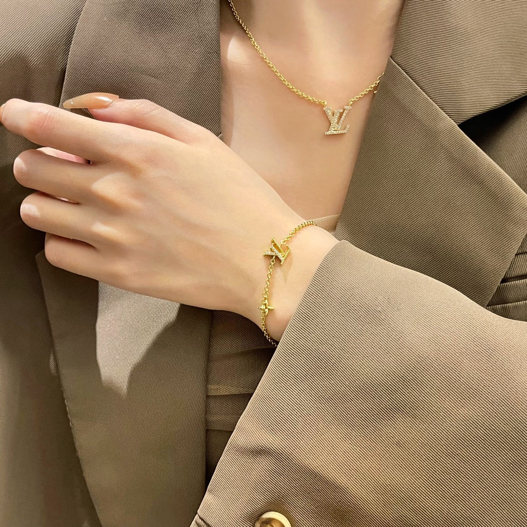 Loco LOGO STAR MOTIF GOLD BRACELET