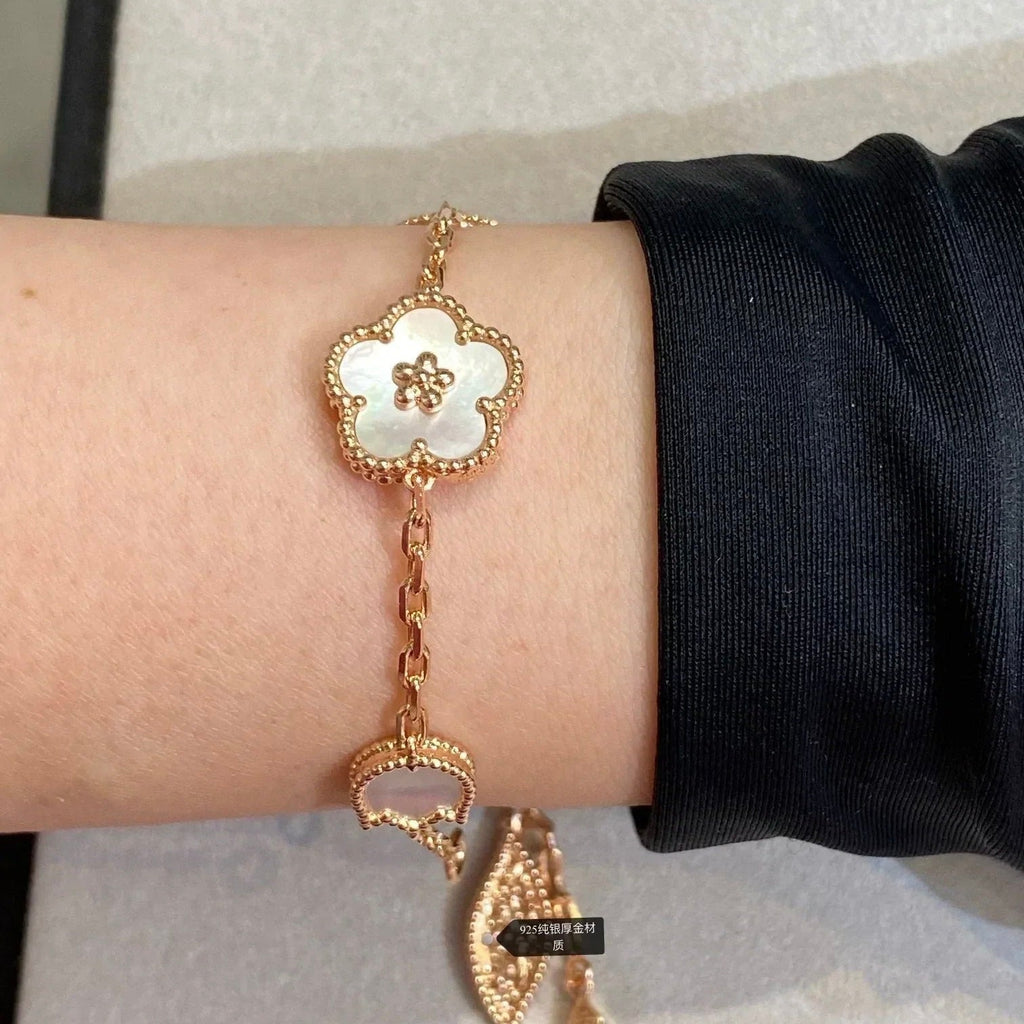 Loco LUCKY SPRING 5 MOTIF BRACELET
