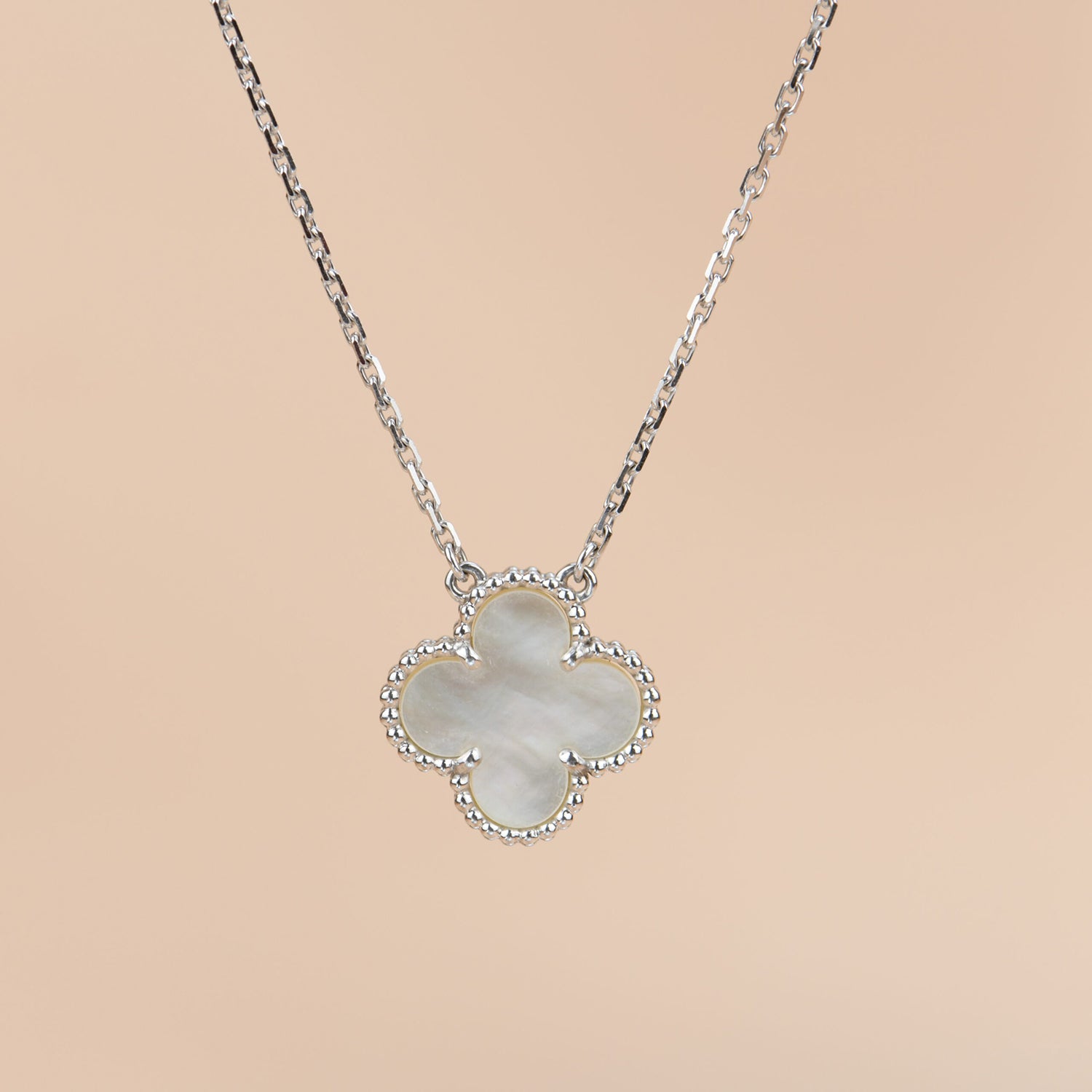 Loco CLOVER  15MM WHITE MOTHER-OF-PEARL SILVER