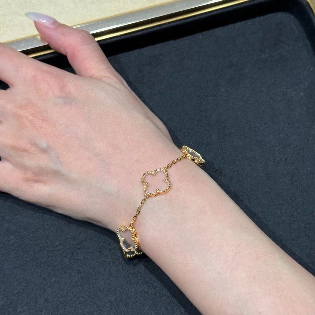 [Loco ]New CLOVER 5 MOTIF ROCK CRYSTAL BRACELET
