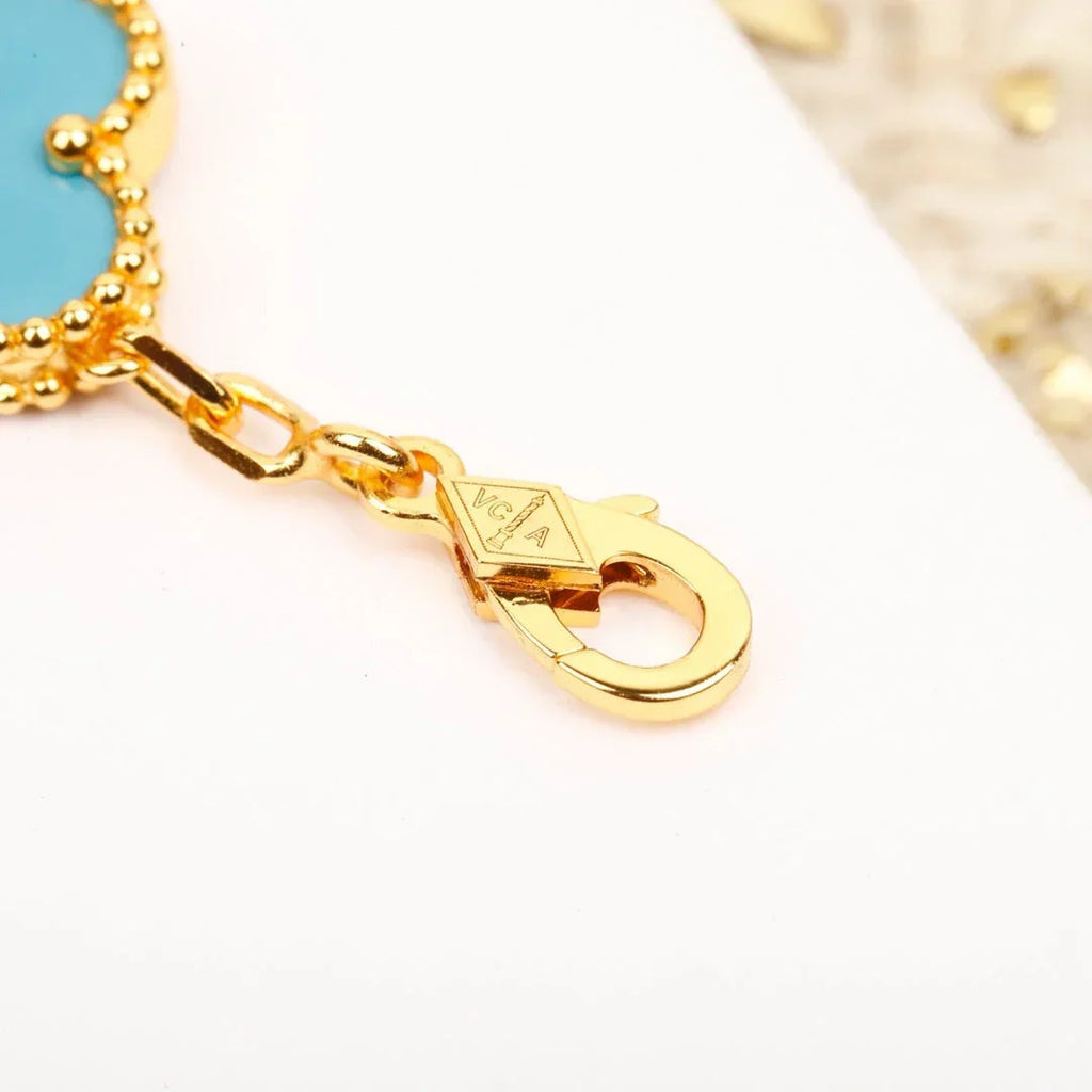 [Loco ]New  CLOVER 5 MOTIF TURQUOISE BRACELET COLLECTION