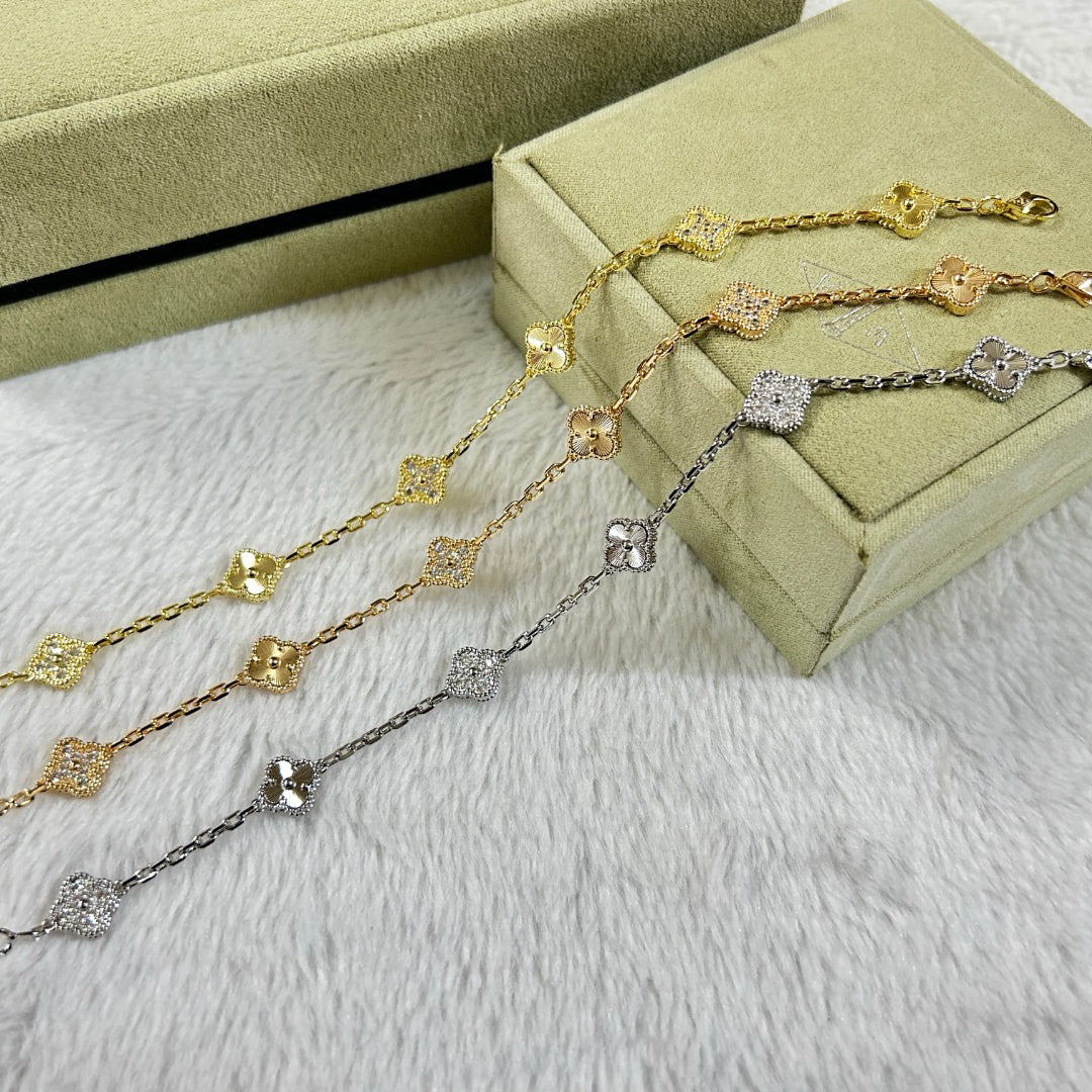 [Loco ]CLOVER 6 MOTIF DIAMOND LASER BRACELET
