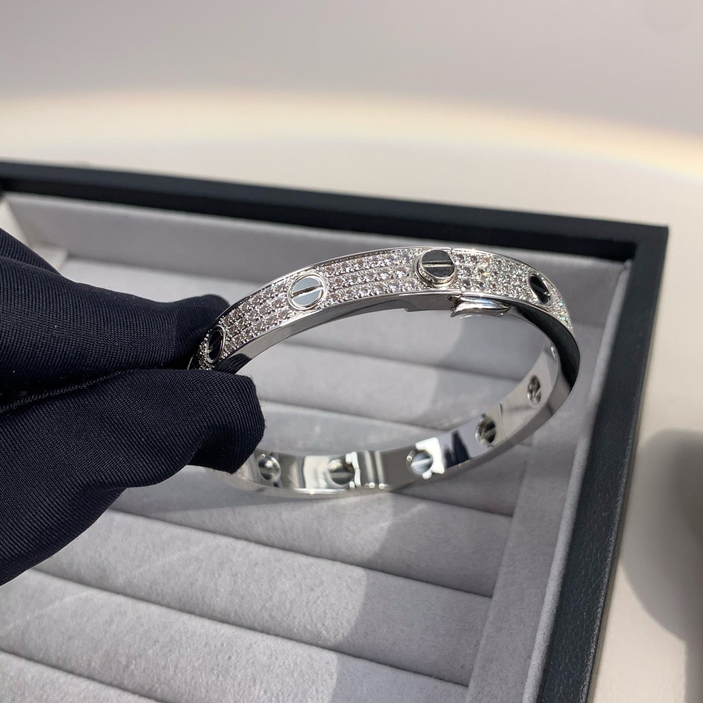 Loco LOVE BRACELET 6.1MM DIAMOND-PAVED CERAMIC
