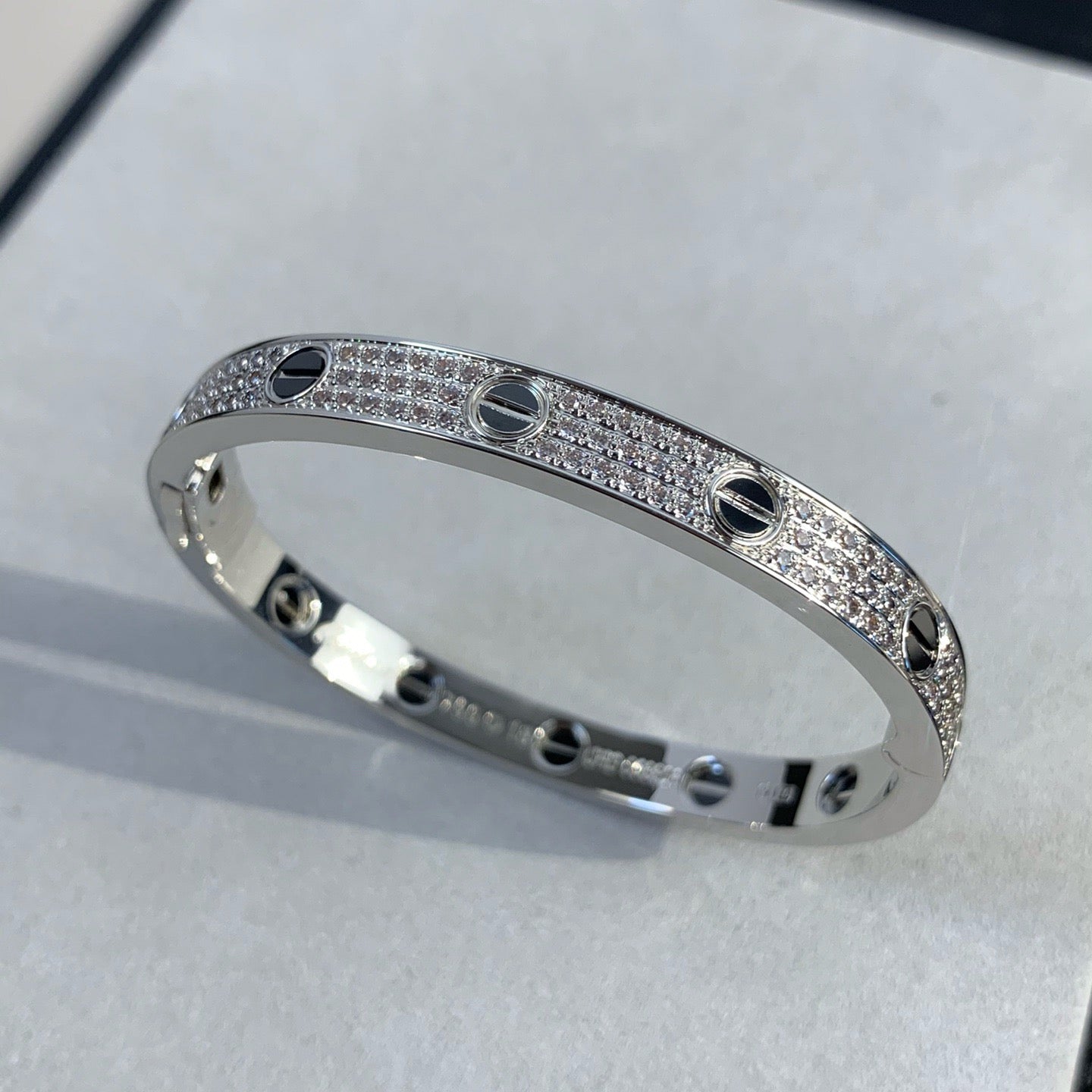 Loco LOVE BRACELET 6.1MM DIAMOND-PAVED CERAMIC