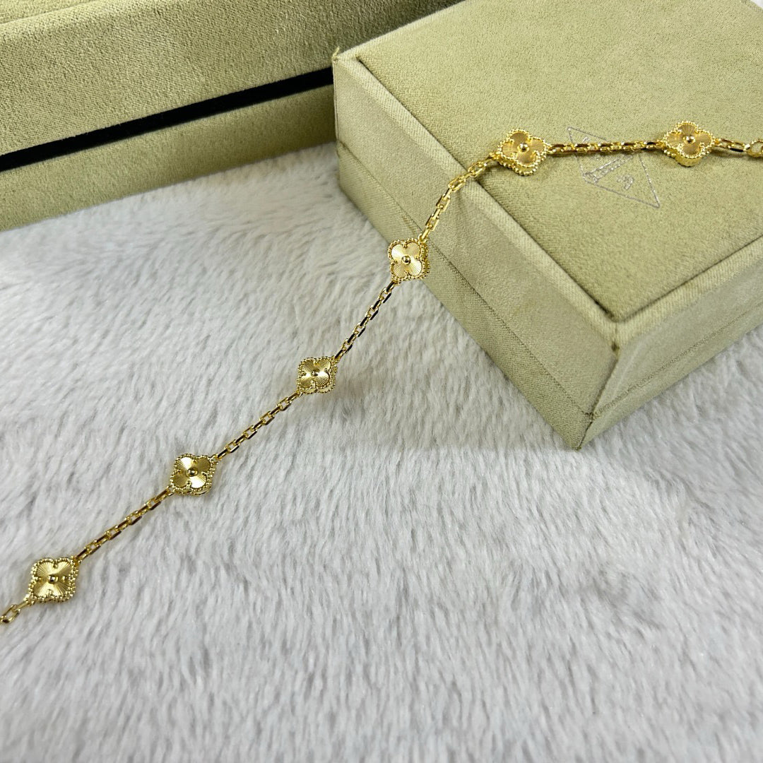 [Loco ]New CLOVER 6 MOTIF DIAMOND BRACELET