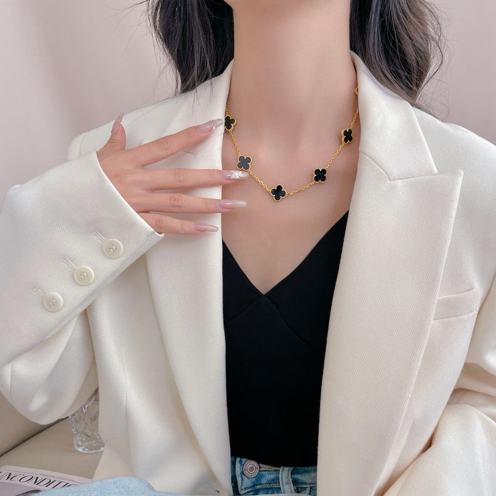 Loco CLOVER 10 MOTIFS ONYX NECKLACE