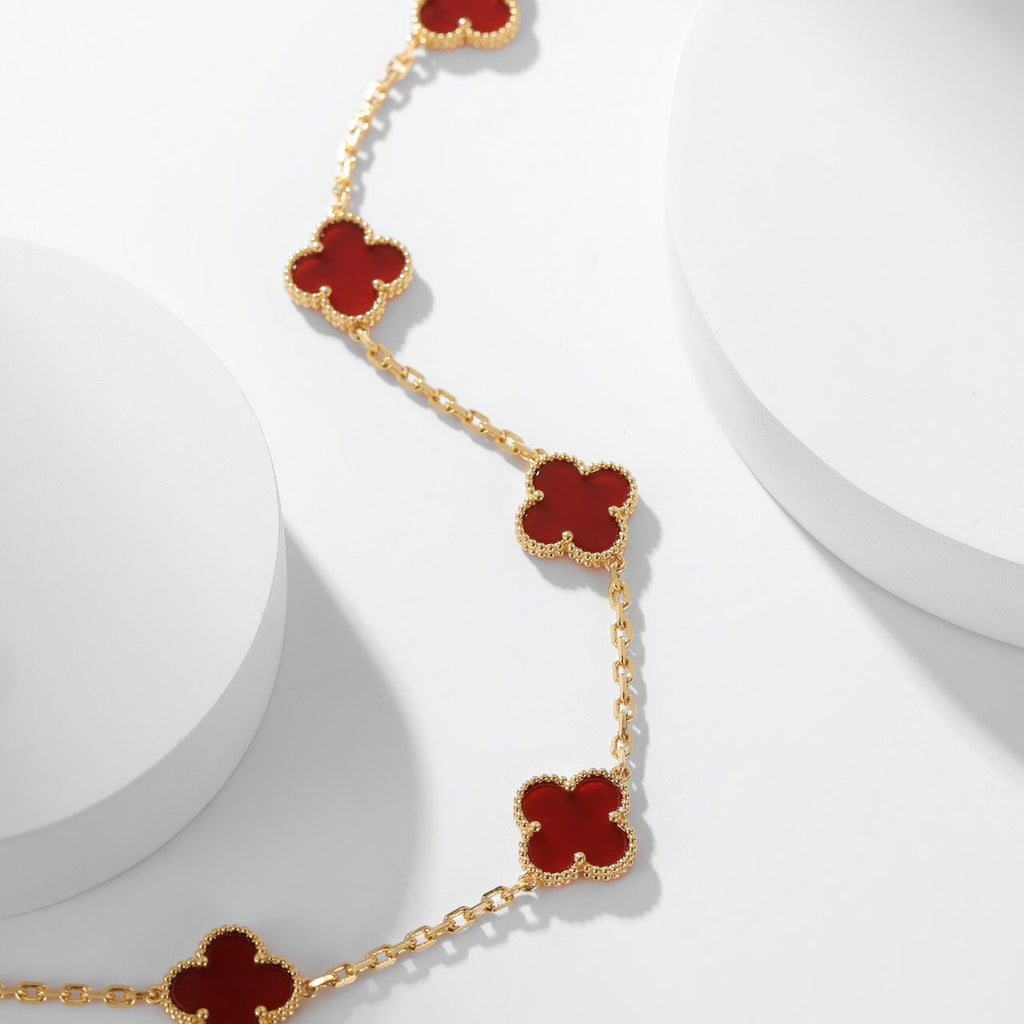 Loco CLOVER 10 MOTIFS CARNELIAN NECKLACE