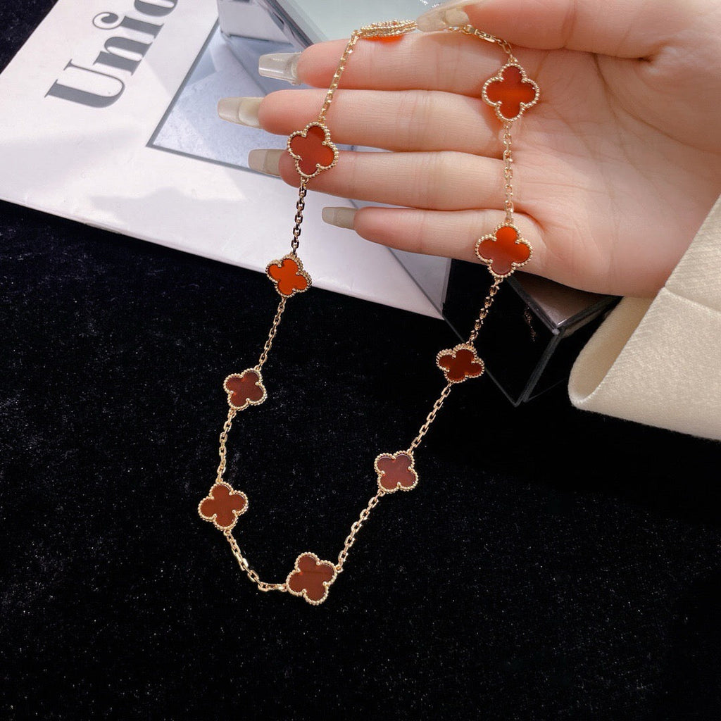 Loco CLOVER 10 MOTIFS CARNELIAN NECKLACE
