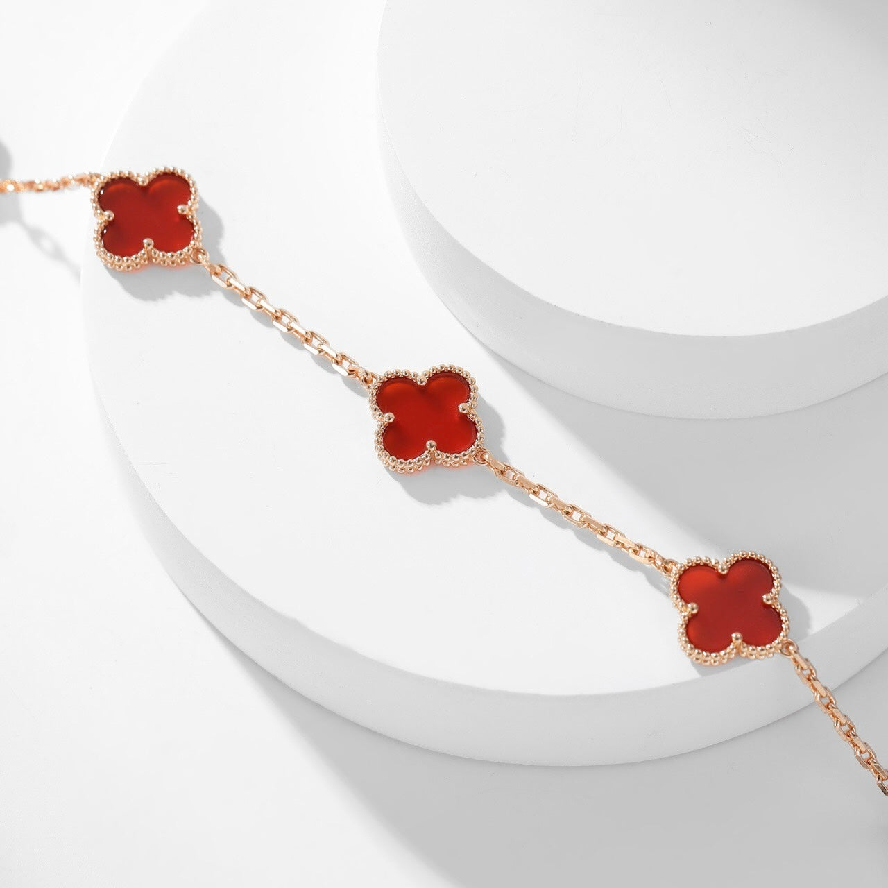 Loco CLOVER 10 MOTIFS CARNELIAN NECKLACE