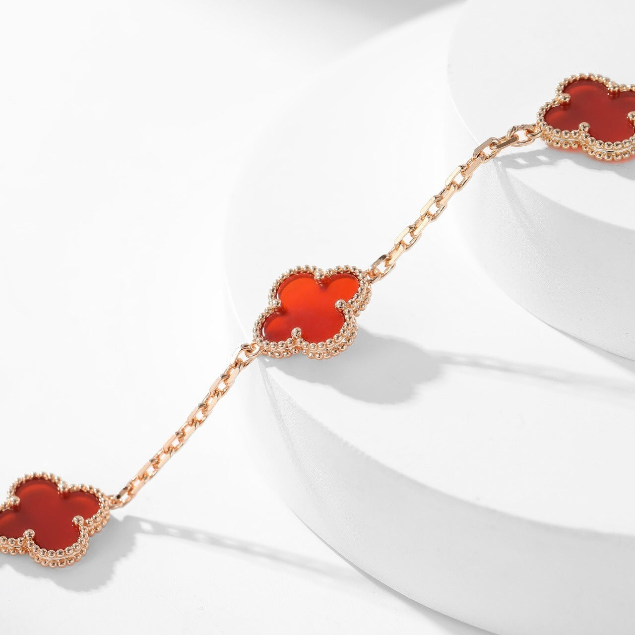 Loco CLOVER 10 MOTIFS CARNELIAN NECKLACE