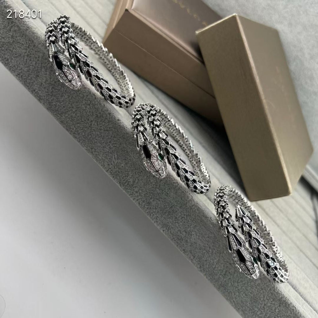 [Loco ] EW OBSIDIAN & DIAMOND SERPENT BRACELET