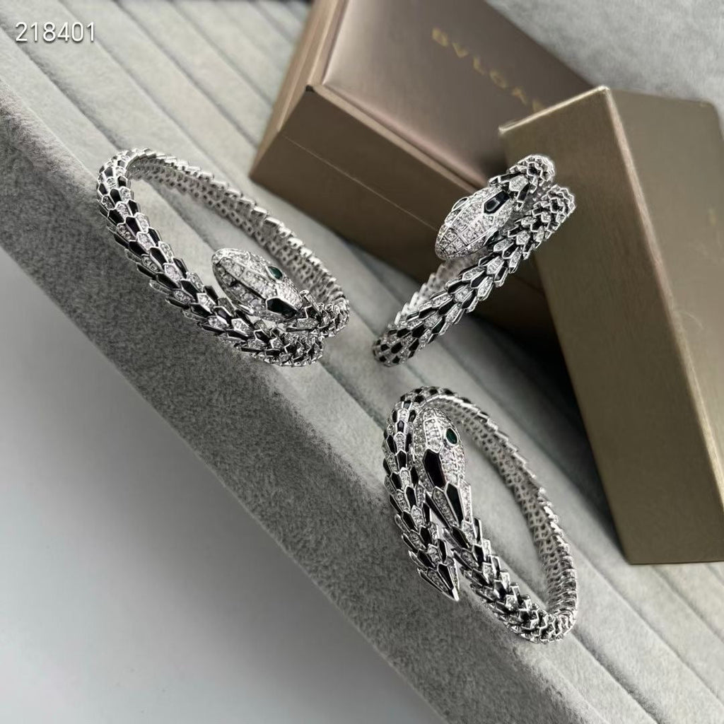 [Loco ] EW OBSIDIAN & DIAMOND SERPENT BRACELET