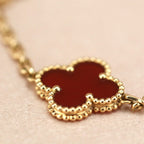 [Loco ]New  CLOVER 5 MOTIF RED CORNELIAN BRACELET COLLECTION