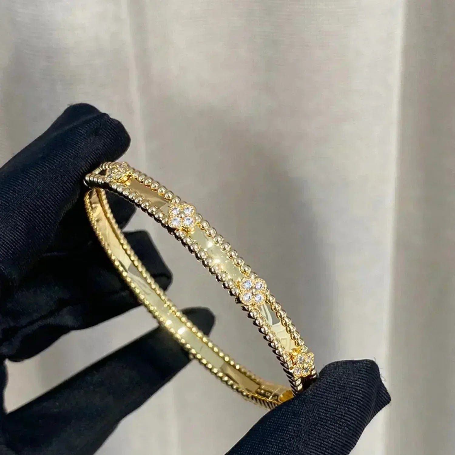 Loco CLOVER BRACELET 4MM DIAMONDS