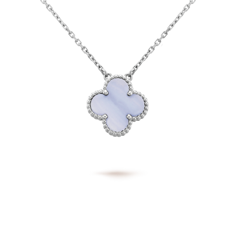 Loco CLOVER 15MM BLUE CHALCEDONY NECKLACE SILVER