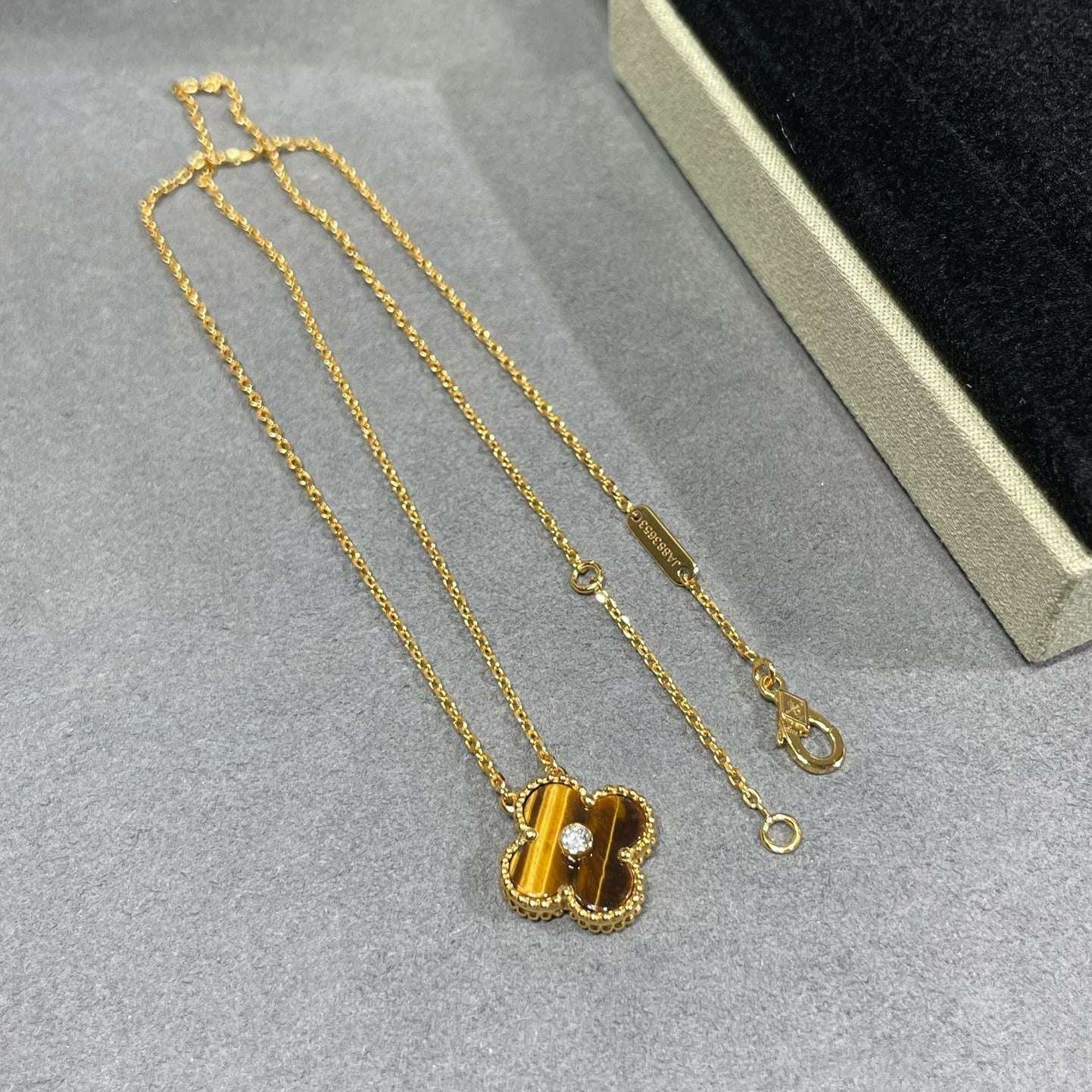 Loco CLOVER 15MM DIAMOND AND YELLOW TIGER'S EYE AGATE necklace