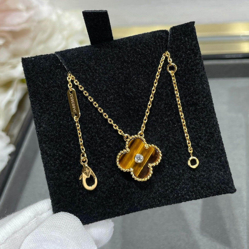 Loco CLOVER 15MM DIAMOND AND YELLOW TIGER'S EYE AGATE necklace