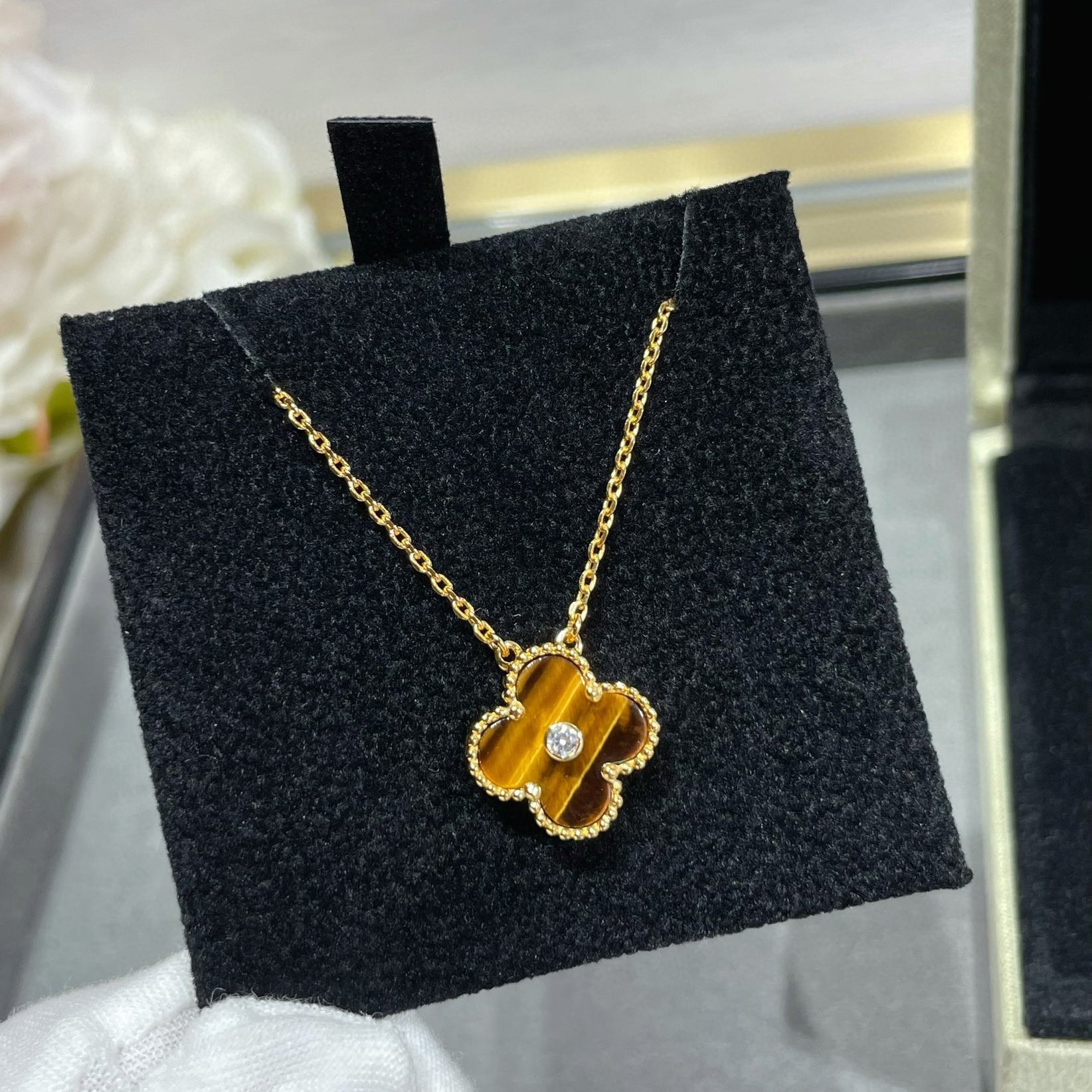 Loco CLOVER 15MM DIAMOND AND YELLOW TIGER'S EYE AGATE necklace