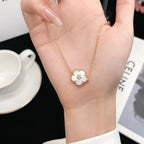 Loco LUCKY WHITE MOP PLUM BLOSSOM  BRACELET