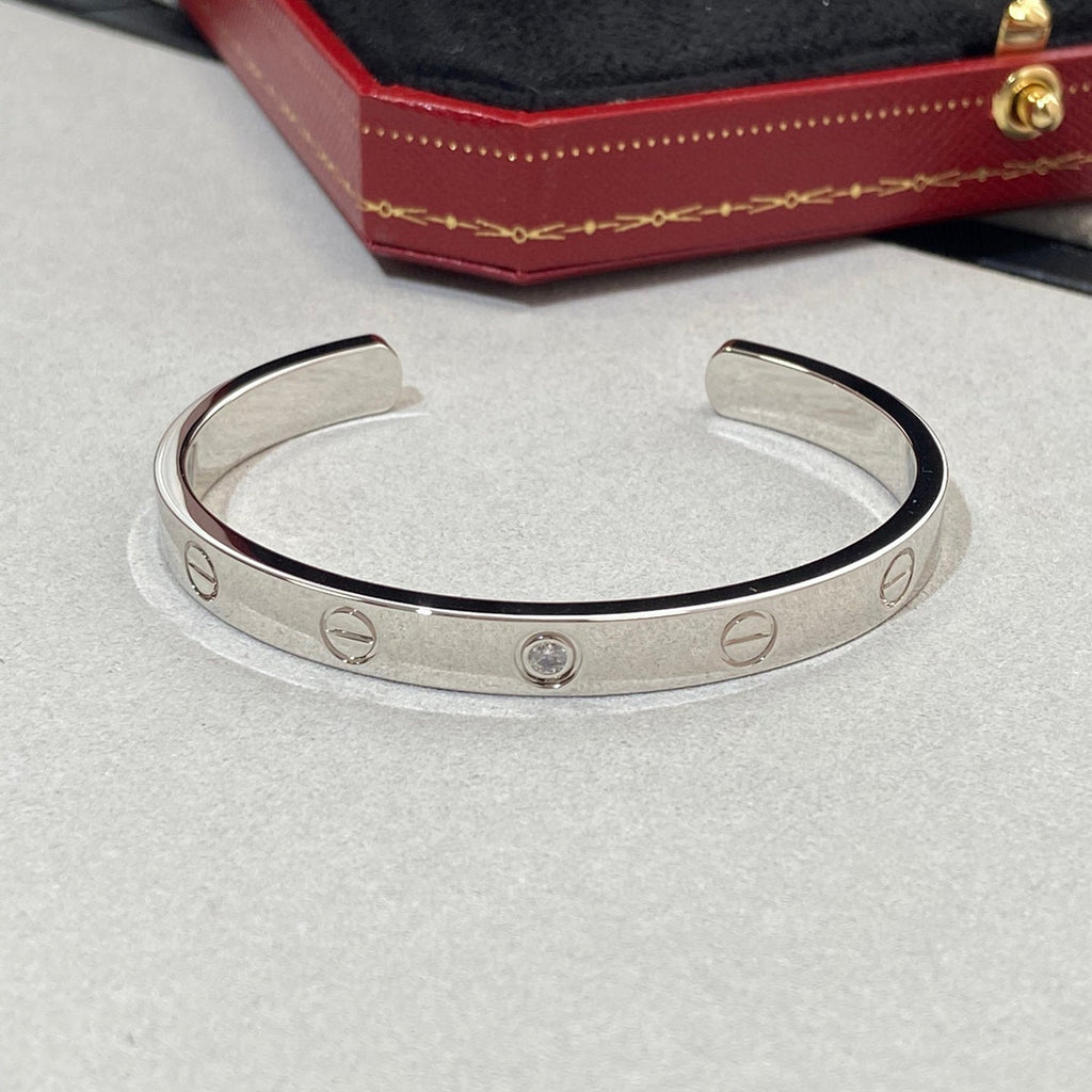 Loco LOVE BRACELET 6.1MM 1 DIAMOND OPEN CUFF