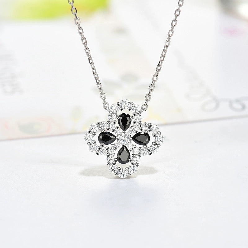 Loco LOOP NECKLACE FULL MOTIF DIAMOND 16MM MULTIPLE COLORS