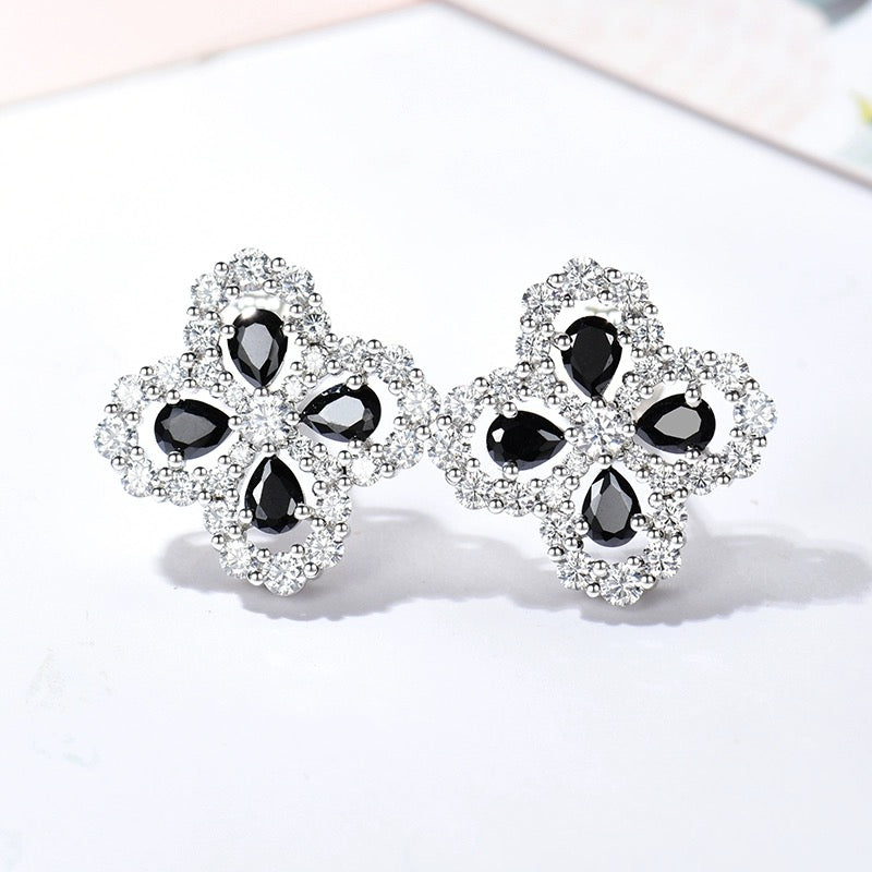 Loco LOOP EARRINGS FULL MOTIF DIAMOND 16MM