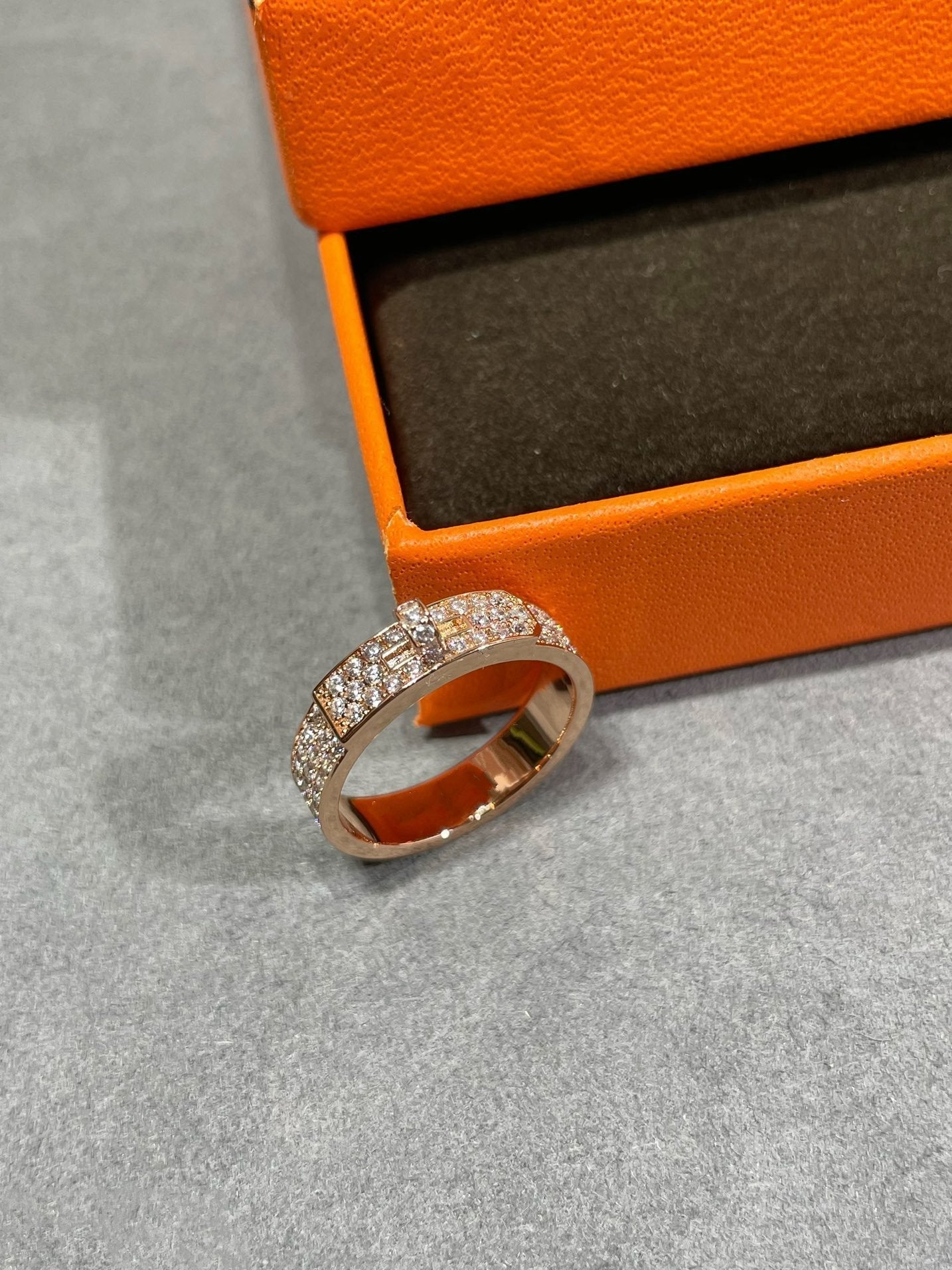 Loco KELLY PINK GOLD DIAMOND RING